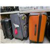 Image 3 : Group of 5 Luggage bags with contents