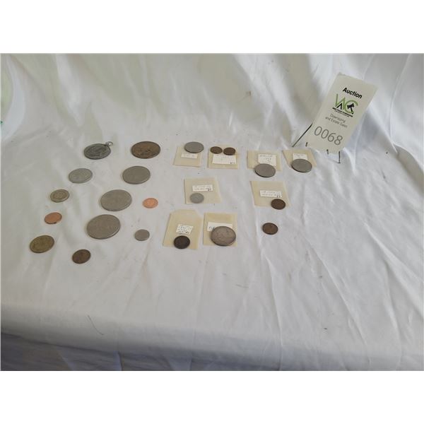 US & UK Coinage A SC1