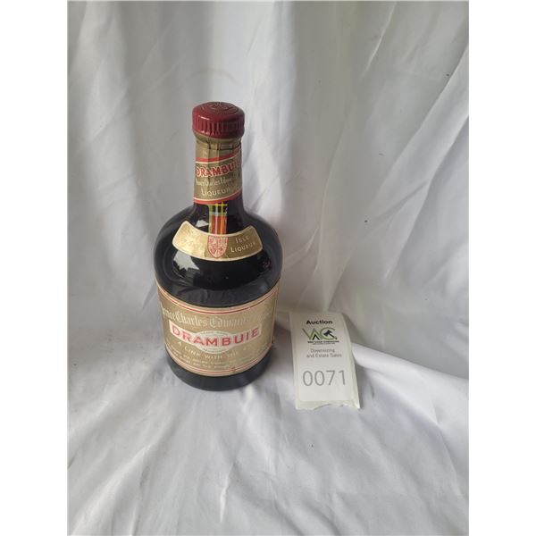 Vintage Collectors Drambuie Unopened A SC2