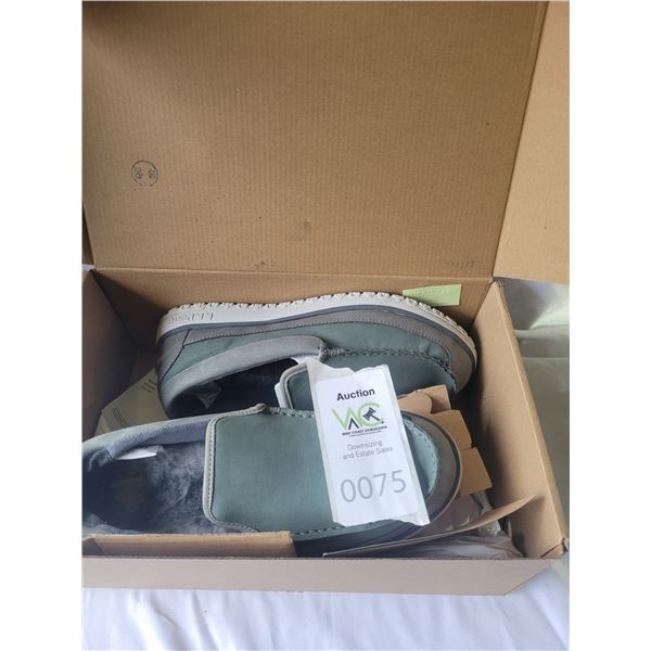 New L.L.Bean Moc Slippers A SC2