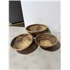 Image 1 : Woven baskets