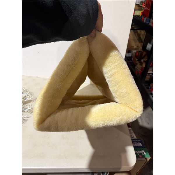 2in 1 cat bed/fleece tunnel tube
