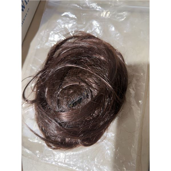 Wig with combs