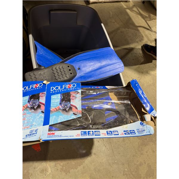 Flippers large/extra large and small medium