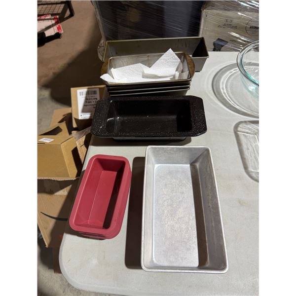 Baking pans