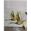 Image 1 : Brass birds