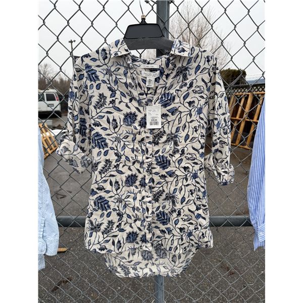 NWT Rachel, Zoe size small shirt