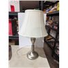 Image 1 : Table lamp