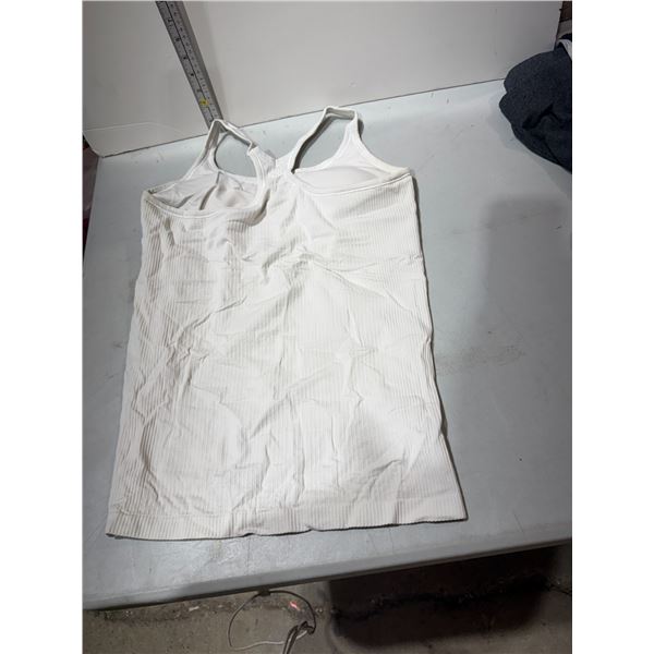 Lulu size 12