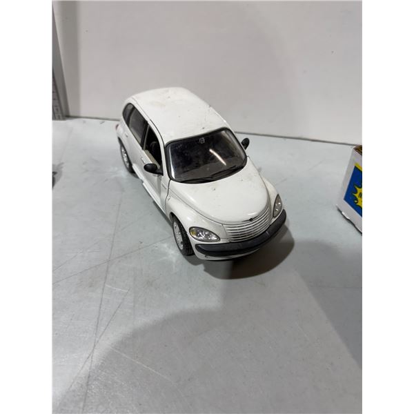 Chrysler cruiser scale 1/18