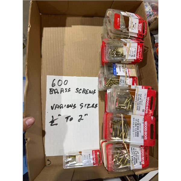 Assorted screws half inch to 2 inch