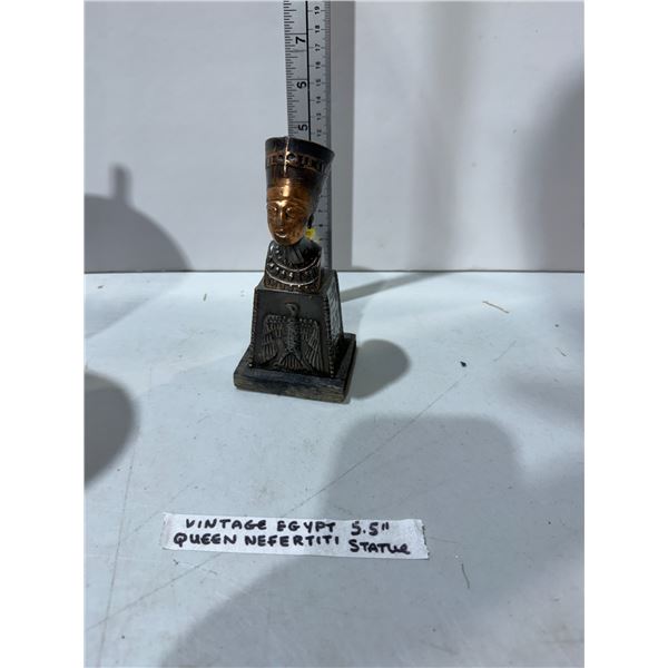 Vintage, Egypt queen, Nefertiti statue 5.5 inches