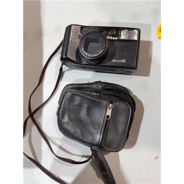 Nikon camera TW Zoom, 85