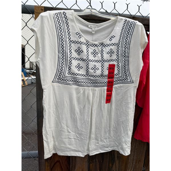 NWT Ella Moss, medium
