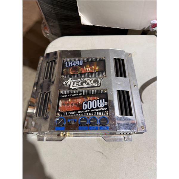 600 W power amplifier