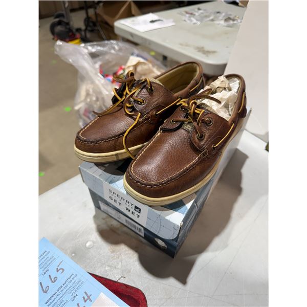 SPERRY shoes size 8 AM