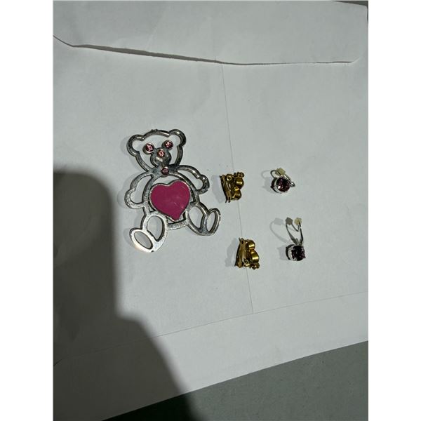 Assorted costume jewelry
