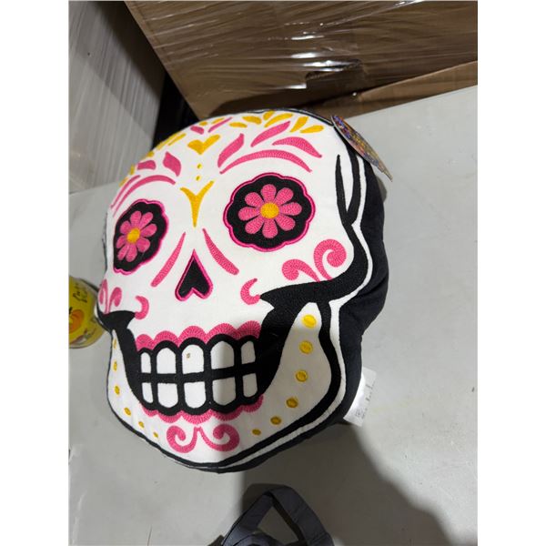 COCO  + Lola cushion