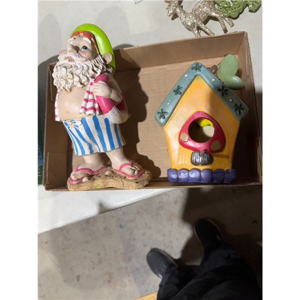 Birdhouse and gnome