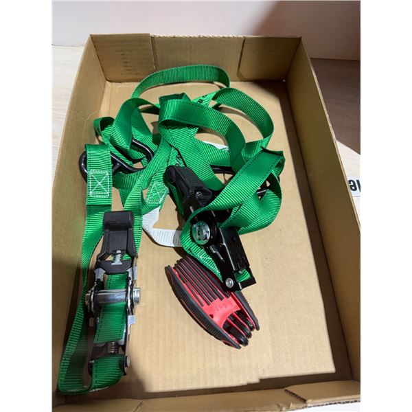 Straps And Alan keys