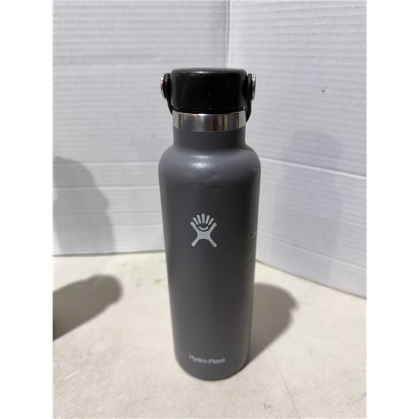 Hydro flask, water bottle grey
