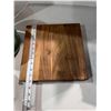 Image 1 : Wood cutting board