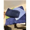 Image 1 : Towels and bath mat