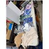 Image 3 : Sorted clothing, size large/extra large