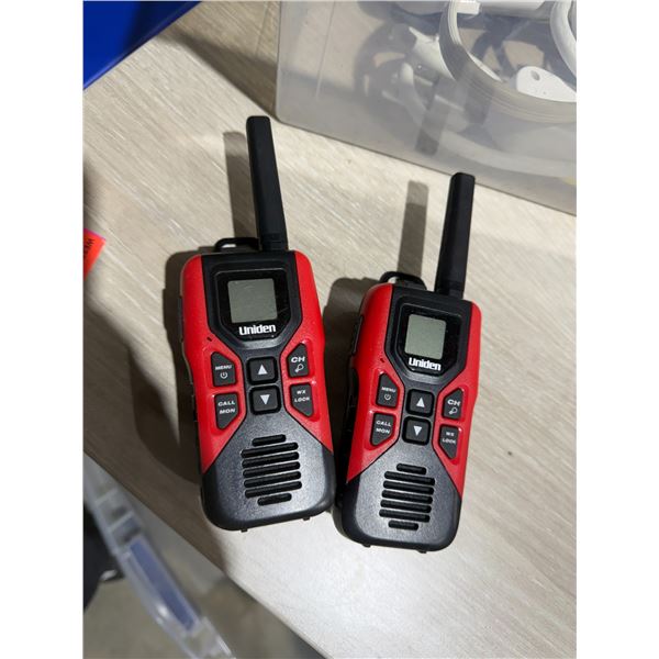 Uniden  radios no charger