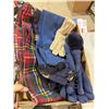 Image 1 : Scarves and gloves