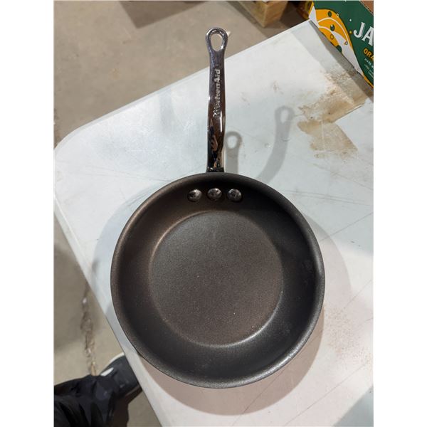 Small KitchenAid pan