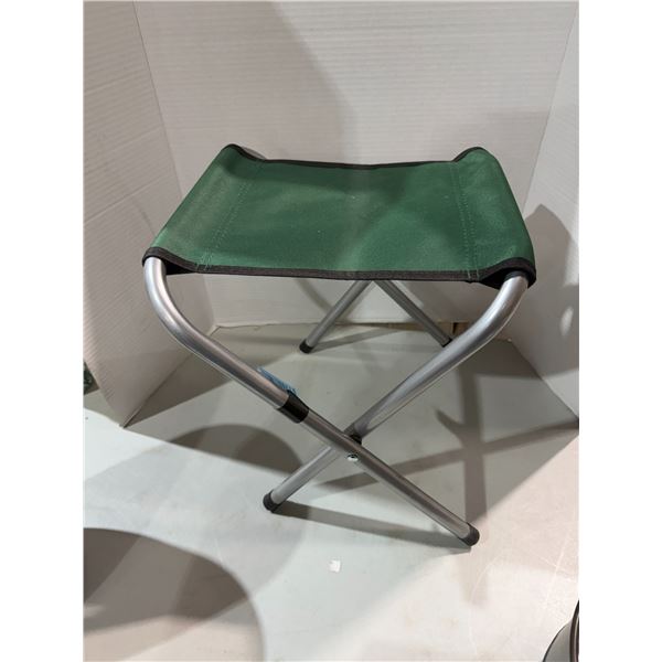 Folding stool