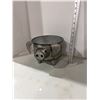 Image 1 : Pig planter