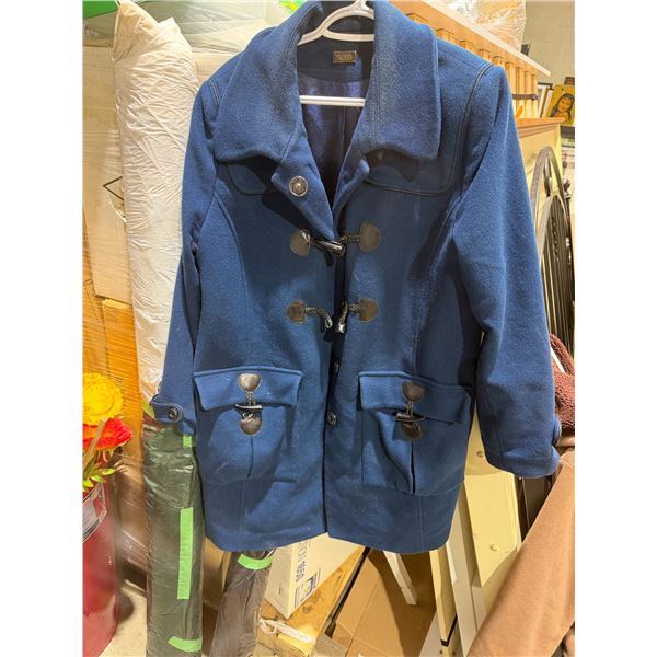 Coat size largish