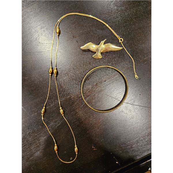 Necklace, bracelet and clip