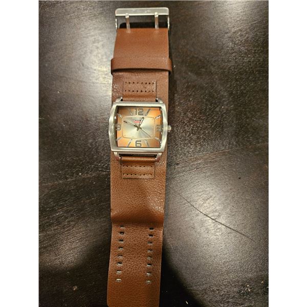 Dikies Watch