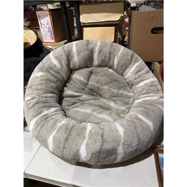 Dog bed