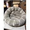Image 1 : Dog bed