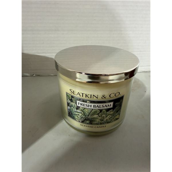 SLATKINN company fresh balsam candle