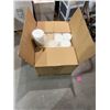 Image 1 : Case of paper towel towels