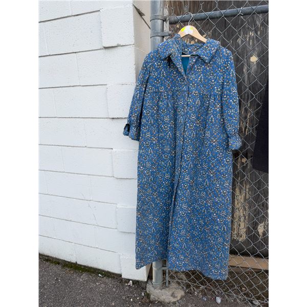 Vintage housecoat