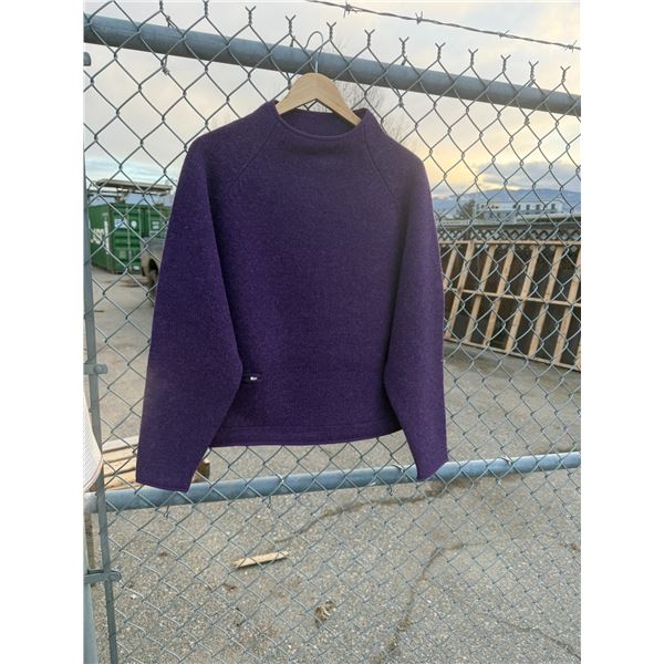 L. L. Bean outdoors women's large hundred percent Shetland wool sweater.