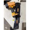 Image 1 : Bostitch nailer