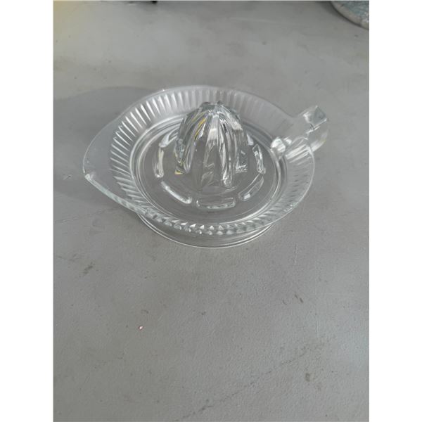 Glass juicer