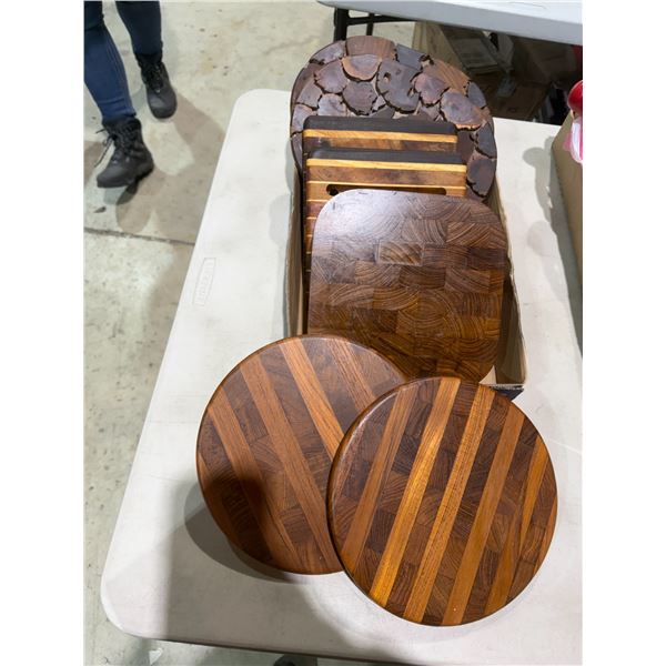 Wood, cutting boards and charcuterie boards