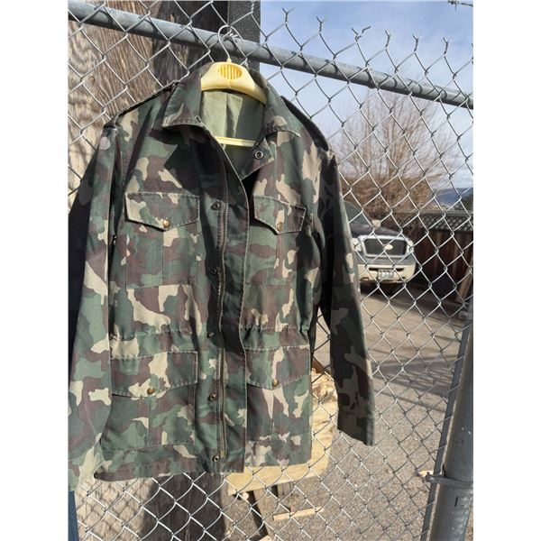 Jacket size is not shown