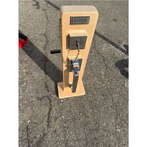 Emtek Baden New front door set with key.