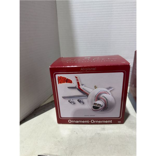Heirloom Collection airplane ornament