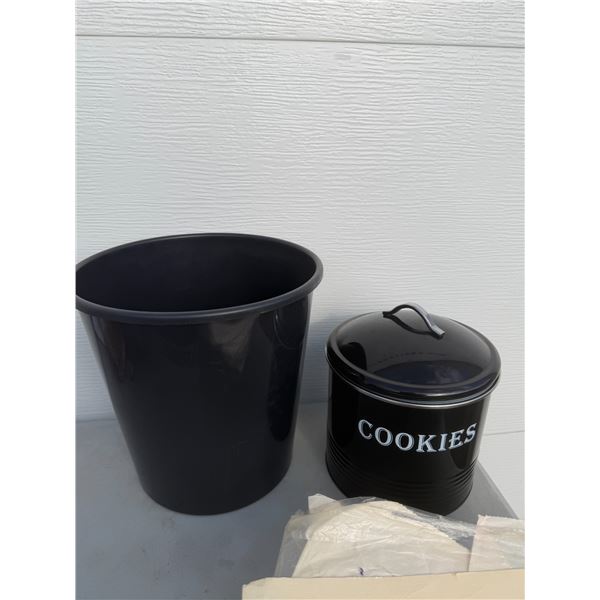 Cookie jar, and Waste basket