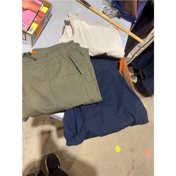 NWT 4 pairs size  small pants